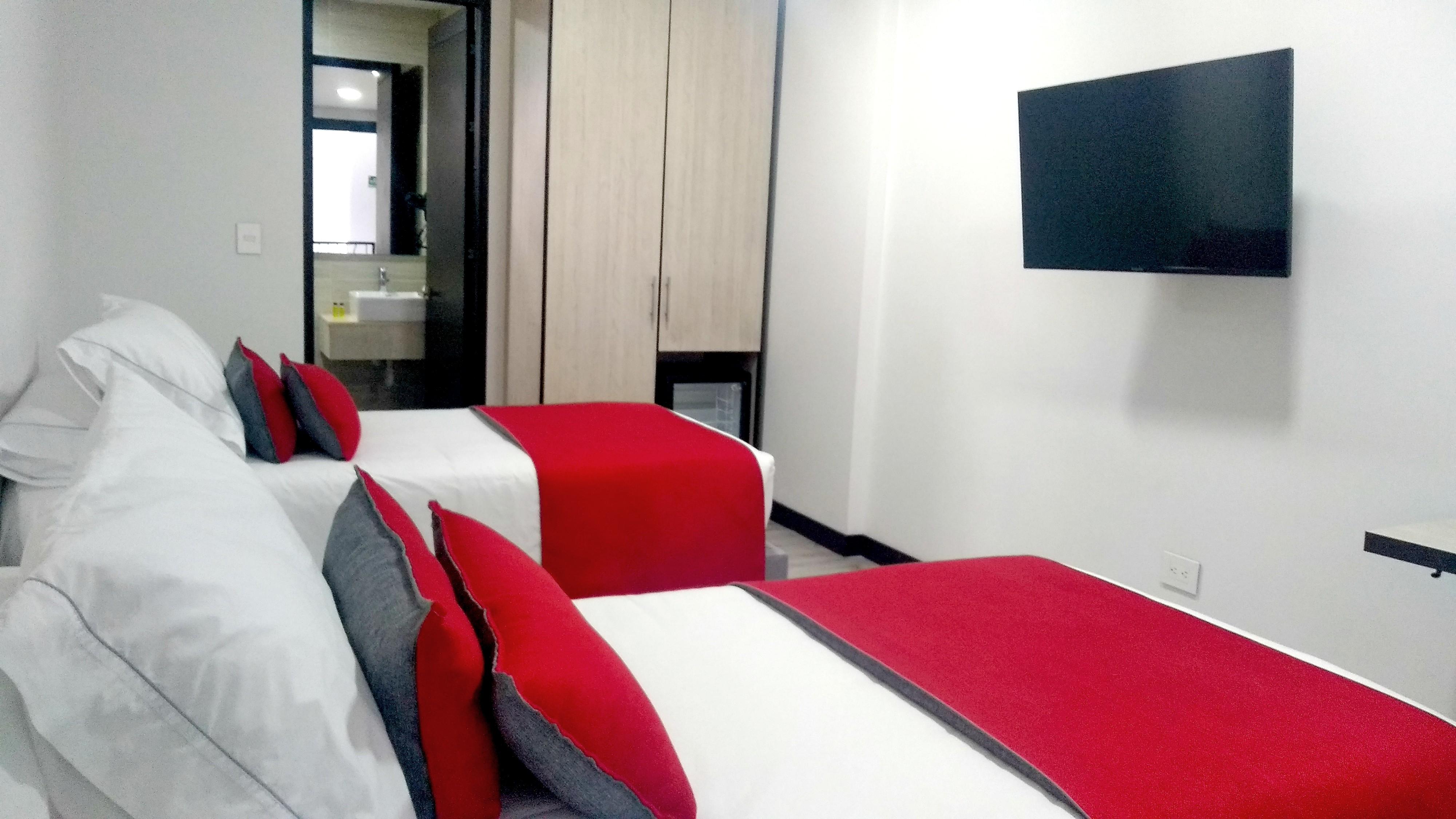 Hotel Wlh Silver Corferias Bogota Ngoại thất bức ảnh
