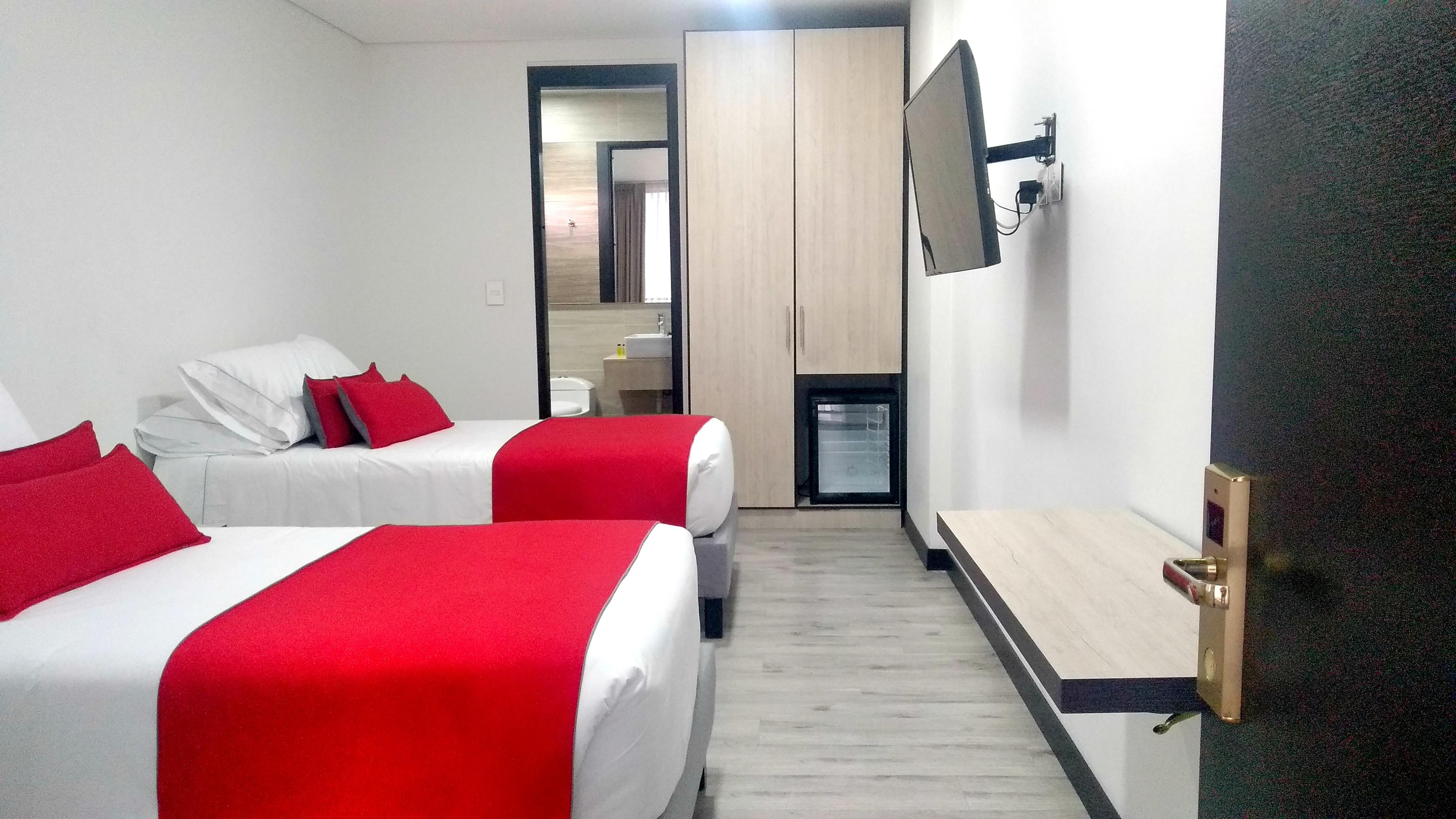 Hotel Wlh Silver Corferias Bogota Ngoại thất bức ảnh