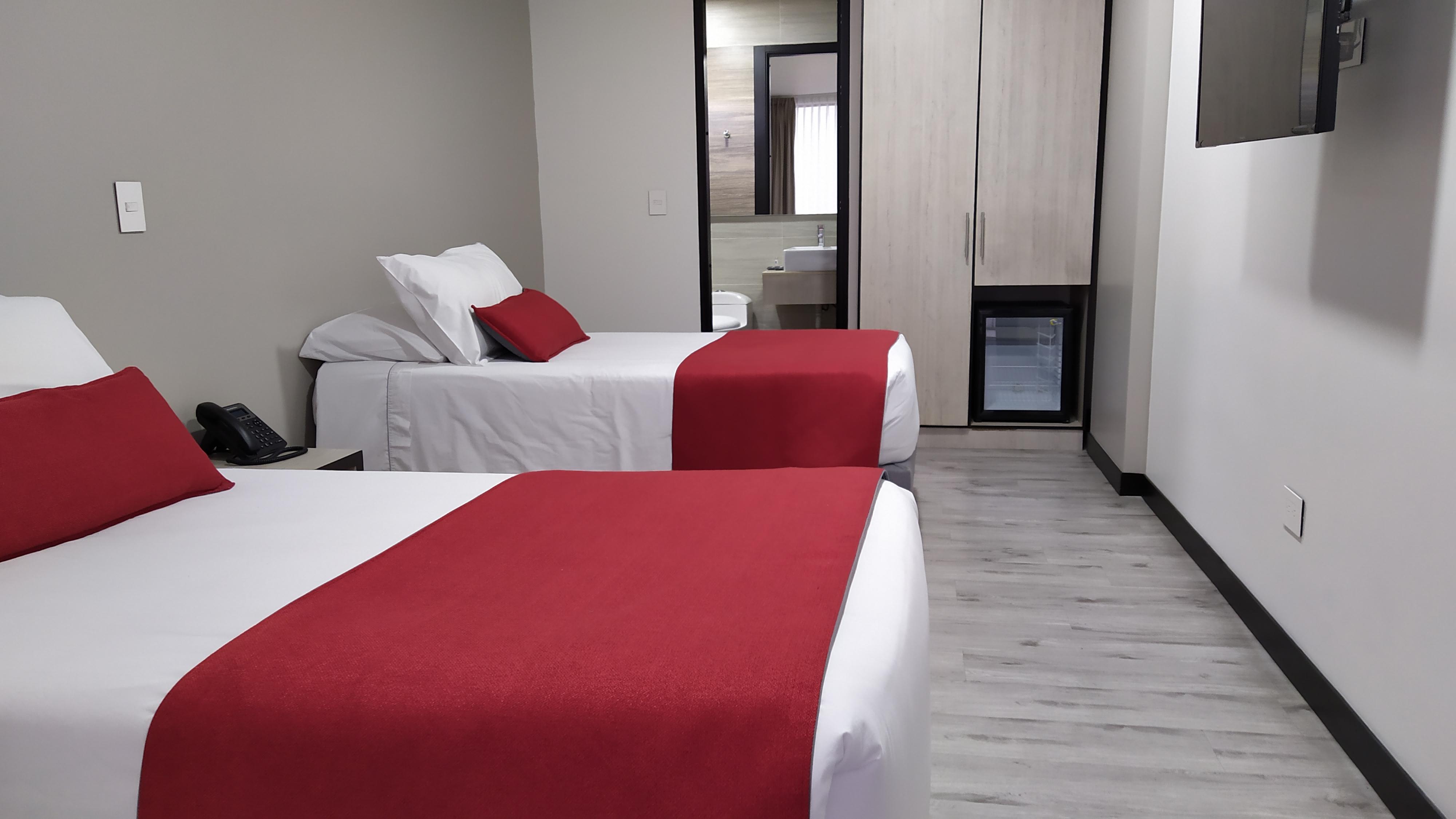 Hotel Wlh Silver Corferias Bogota Ngoại thất bức ảnh