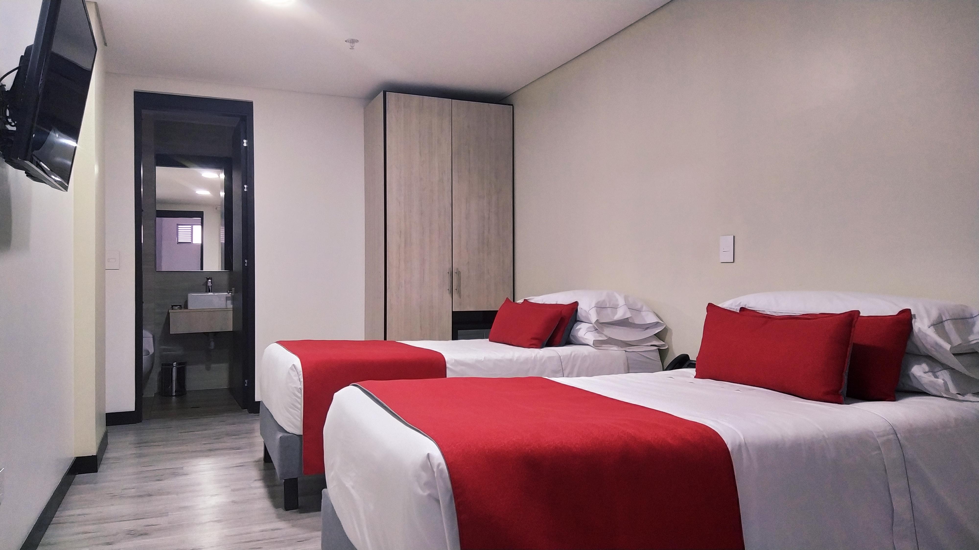 Hotel Wlh Silver Corferias Bogota Ngoại thất bức ảnh