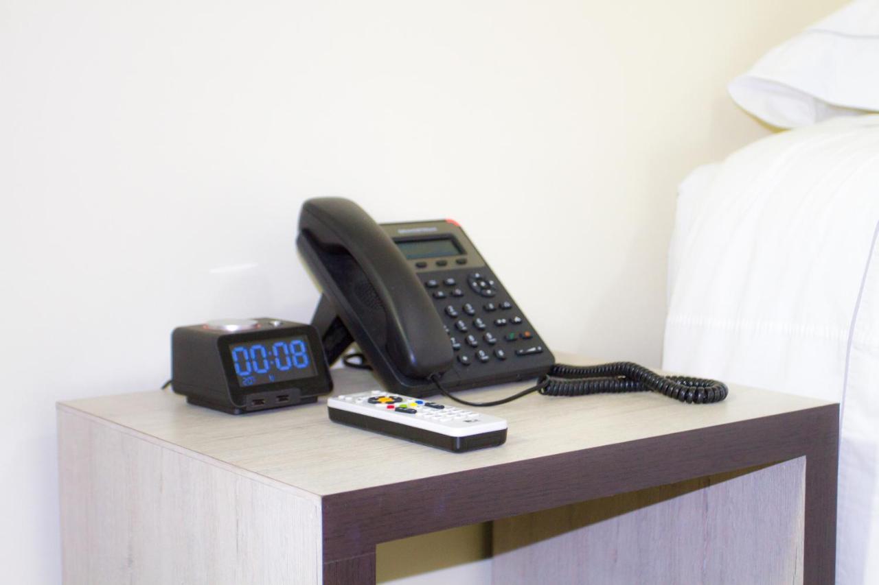 Hotel Wlh Silver Corferias Bogota Ngoại thất bức ảnh